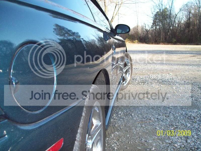 christmasandcar1309010.jpg