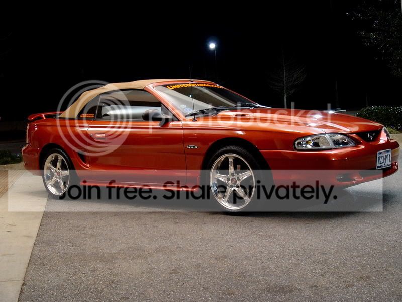 greyorange0330009.jpg