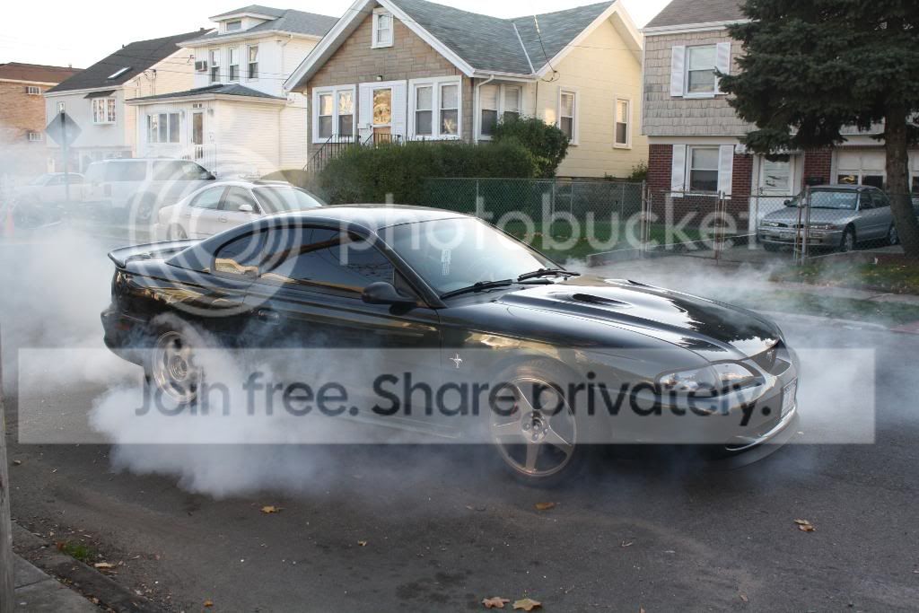 GusBurnout023.jpg