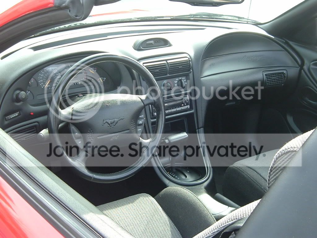 94MustangConvertibleInterior01.jpg