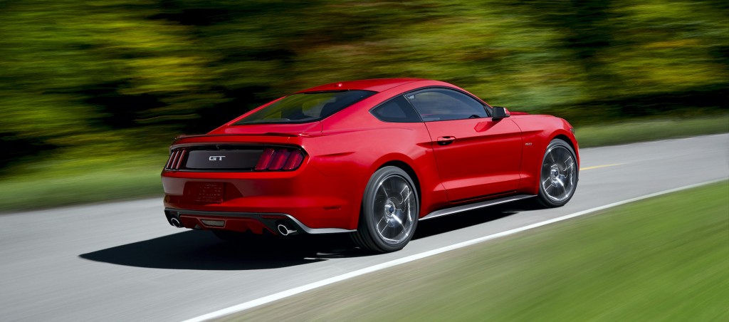 2015-ford-mustang_100448564_l.jpg