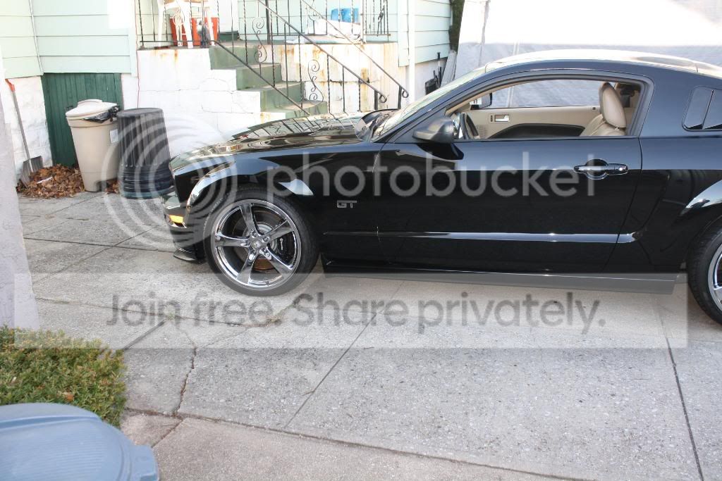 SALEENEXTREME001.jpg