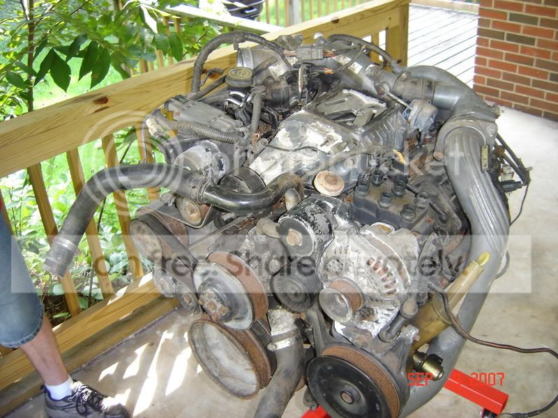 SuperCoupeEngine001.jpg