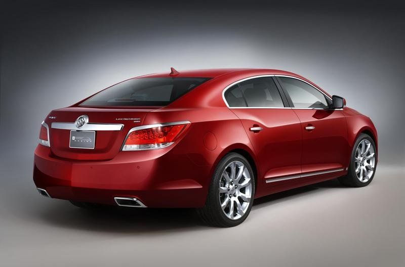 2010-buick-lacrosse-l-4_800x0w.jpg