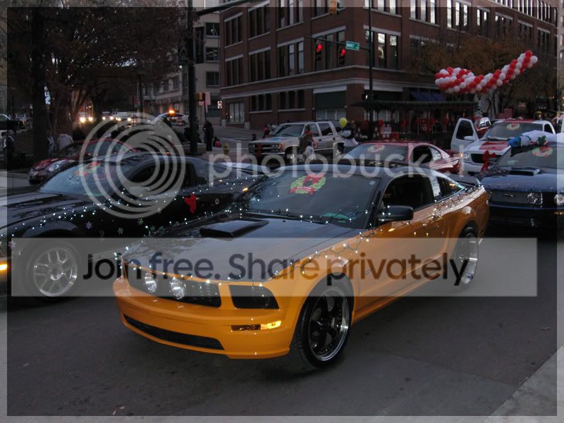 parade014.jpg