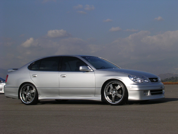 gs300_silver1_side2.jpg