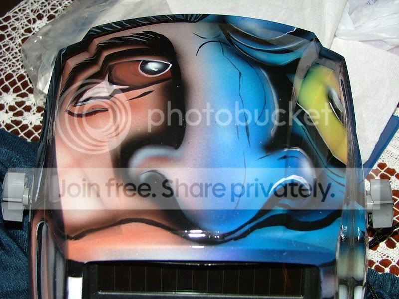 Helmet006.jpg