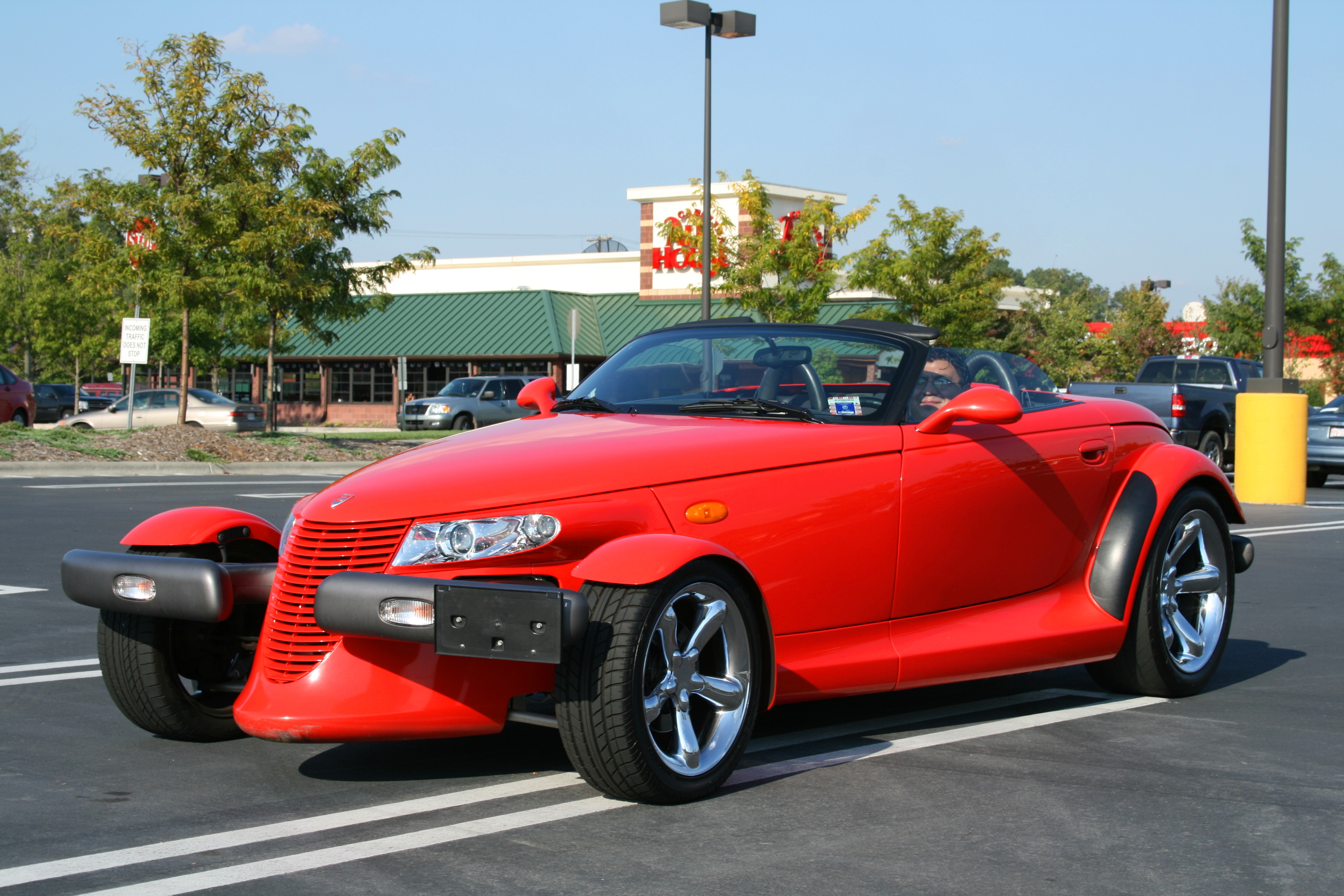 2008-10-05_Red_Plymouth_Prowler_at_South_Square.jpg